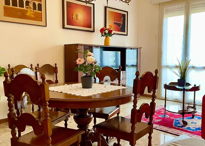 Rosazzurro15 ريجّو إيميليا